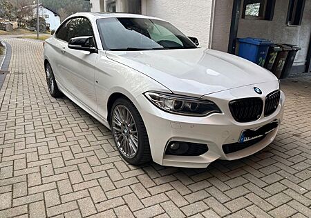 BMW 220d xDrive Coupé -