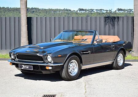 Aston Martin V8 Vantage VOLANTE 1982