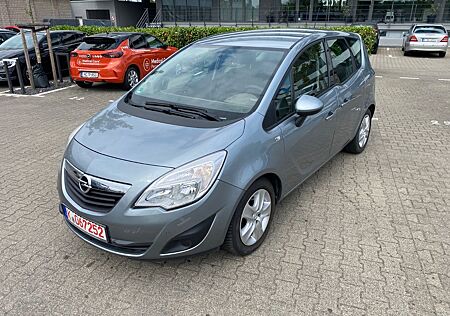 Opel Meriva B Edition