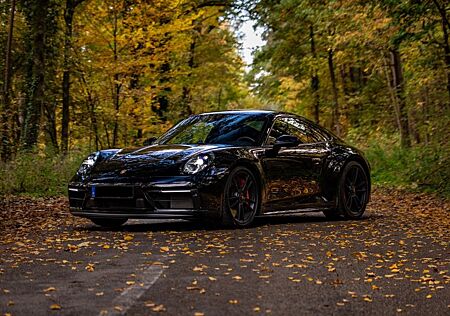 Porsche 992 Carrera GTS Coupé Carrera GTS App 09/27