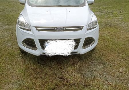 Ford Kuga 1,5 EcoBoost 2x4 110kW Titanium Titanium