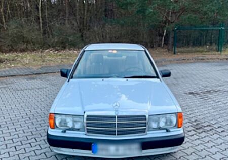 Mercedes-Benz 190 e 2,6 Sechszylinder mit Automatik