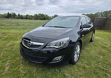 Opel Astra Sports Tourer 1.6 Turbo INNOVATION 132...