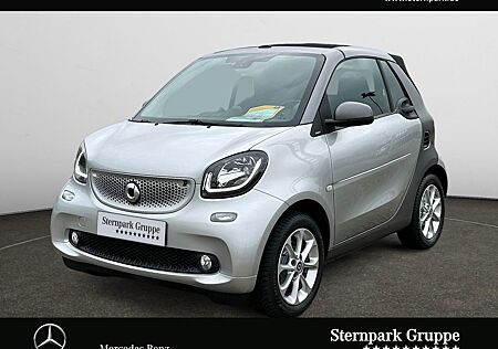 Smart ForTwo cabrio passion NAVI*LED&SENSOR*SHZ*Autom.
