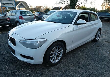 BMW 116i 1 Limo., 3-trg. 2.Hand,Klimaaut.,Sitzhzg.,