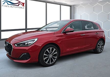 Hyundai i30 Style*KAMERA*NAVI*SHZ*PDC*LMF*