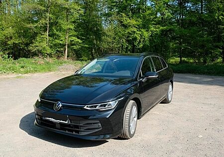 VW Golf Volkswagen 1.5 eTSI OPF 110kW DSG Life Variant Life