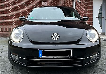 VW Beetle Volkswagen 2.0 TDI 81kW DSG BMT -