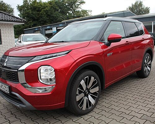 Mitsubishi Plug-in Hybrid Outlander Plug-in Hybrid TOP