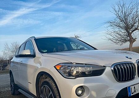 BMW iX1 xdrive 28i