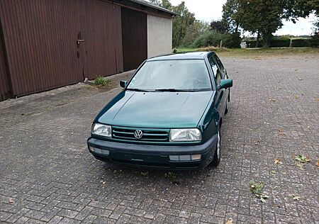 VW Vento Volkswagen 1.8 55kW CL CL