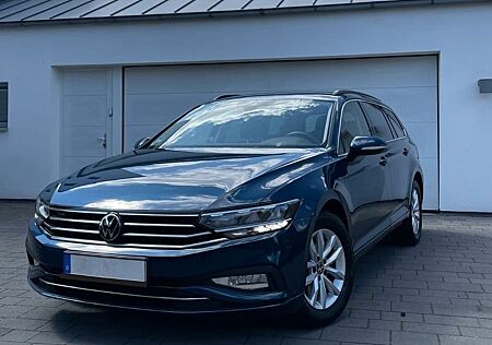 VW Passat Variant Volkswagen Business 2.0
