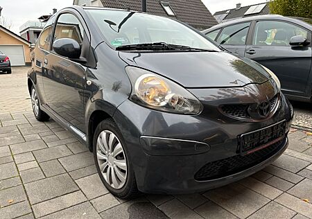 Toyota Aygo (X) Aygo (X) 1,0 City City