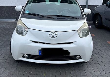 Toyota iQ 1,4-l-D-4D -