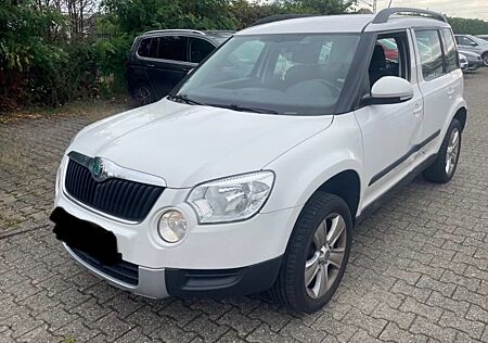 Skoda Yeti Ambition*KLIMA*DACHRELING*AHK*TÜV*EURO5*NAV