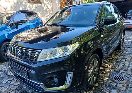 Suzuki Vitara Comfort 4x4 NAVI+KLIMAAUTOMATIK+LED