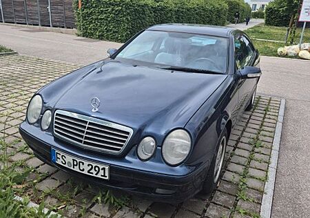 Mercedes-Benz CLK 200 AVANTGARDE Avantgarde