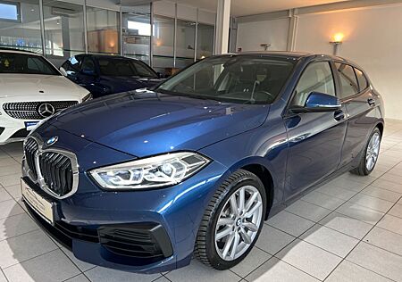 BMW 116i Sport Line NAVI LED NUR 9.000 TKM 1 HAND