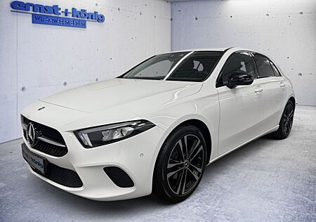 Mercedes-Benz A 180 7G-DCT Edition 19 NAVI RFK LED SHZ ALU