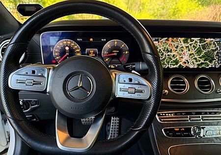 Mercedes-Benz E 400 d 4MATIC T Autom. - AMG Line