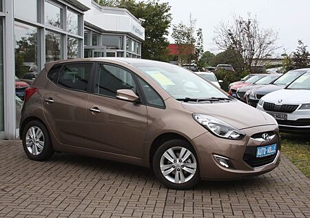 Hyundai ix20 1.6 Comfort SITZ-HZG PANORAMA PDC AHK 2.HD