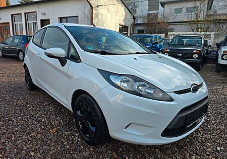Ford Fiesta Trend*Klima*CD-Radio*1 Hand*Tüv Neu*