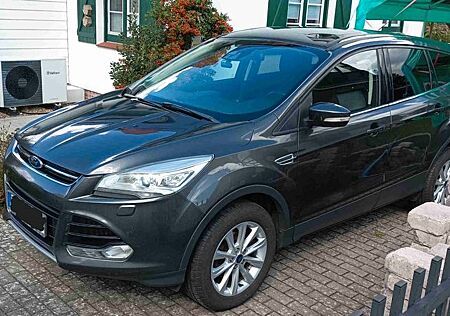 Ford Kuga 1,5 EcoBoost 2x4 110kW Titanium Titanium