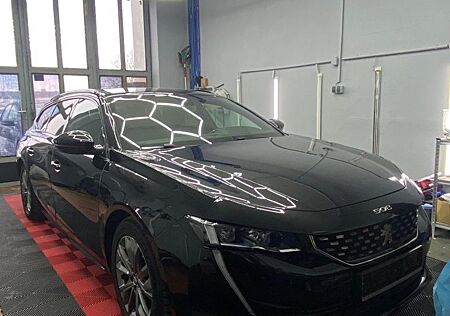 Peugeot 508 SW Hybrid 225 Allure