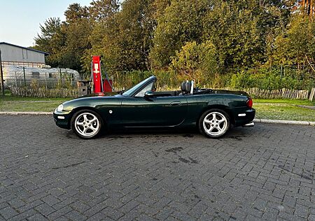 Mazda MX-5 1.9 Hardtop