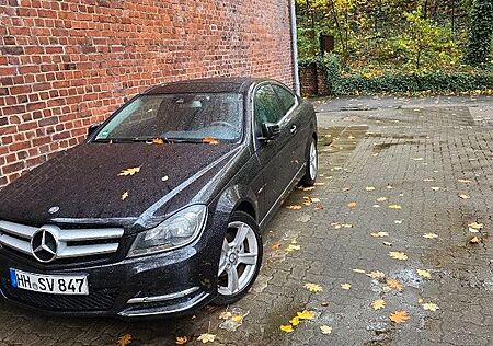 Mercedes-Benz C 180 BlueEFFICIENCY Coupé -