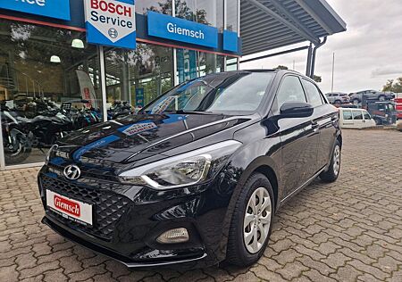 Hyundai i20 Select Klima EFH Allwetter
