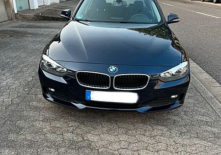 BMW 320d 2015. Unfallfrei, gut gepflegt
