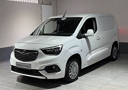 Opel Combo E Cargo Edition Rückfahrkamera PDC AHK