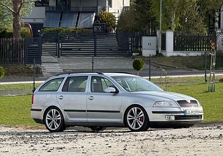 Skoda Octavia 2.0 TDI Elegance Combi Elegance