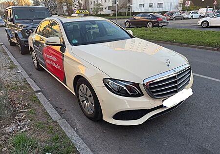 Mercedes-Benz E 200 d Autom. -