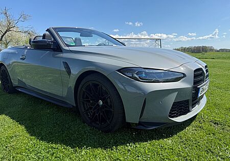 BMW M4 Competition M xDrive Cabrio Competition