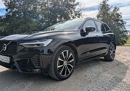 Volvo XC 60 XC60 B5 AWD Ultimate Dark, B&W, AHK, FourC, 360°