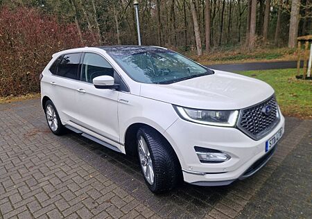 Ford Edge Vignale !!60 t.km.!! Leder Pano Gepflegt