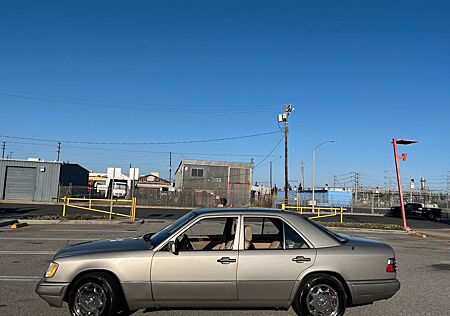 Mercedes-Benz E 420