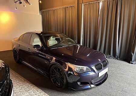 BMW M5 Limousine Individual*