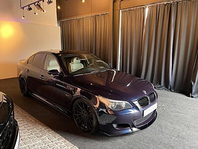 BMW M5 Limousine Individual*