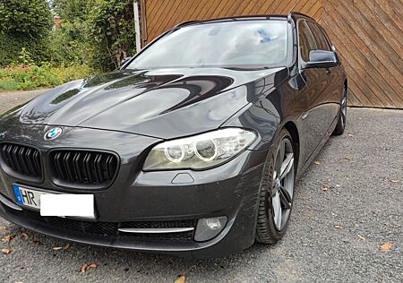 BMW 530d Touring Automatik
