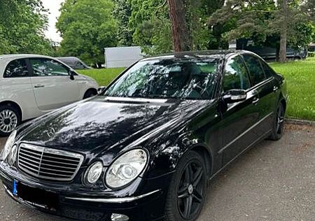 Mercedes-Benz E 320 CDI 4MATIC AVANTGARDE Avantgarde