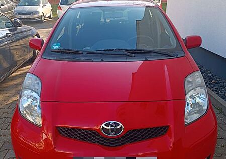 Toyota Yaris 1,33-l-Dual-VVT-i Sol Sol