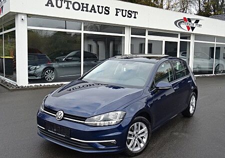 VW Golf Volkswagen 1.6TDI HIGHLINE,ALCANTARA,NAVI,PANO,KAM,1HA