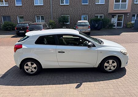 Kia Pro_ceed pro_cee'd / ProCeed 1.4 CVVT Vision pro_cee'...