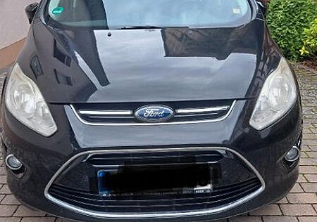 Ford Grand C-Max 2,0TDCi 120kW Titanium