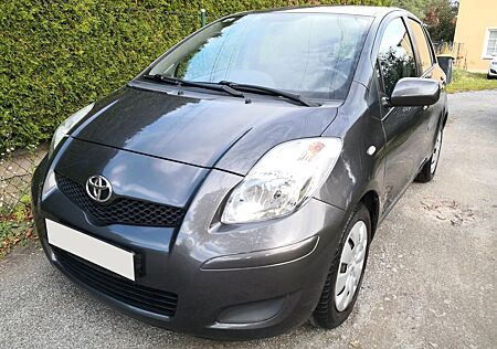 Toyota Yaris 1.3 Sol*2Hand*Klima*Stop&Go*5-trg*6-Gang