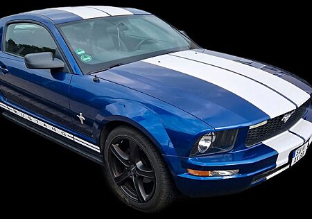 Ford Mustang V6/ 4.0L LPG TÜV 6/27,