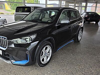 BMW iX1 xLine*Pano*Inno*HuD*Kam+Park*SH*Spu 93,5%